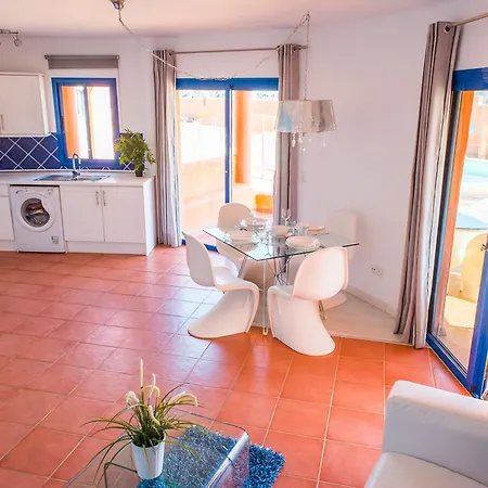 Greek Bungalow Διαμέρισμα *